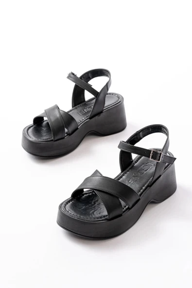 24414-1005 Siyah Günlük Çapraz Dolgu Topuk Kadın Sandalet - 3