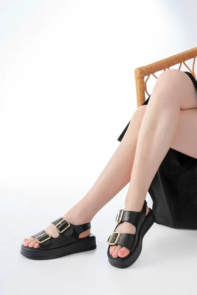 1187 Siyah Dolgu Topuk Lastik Baretli  Kadın Sandalet - Resim 2