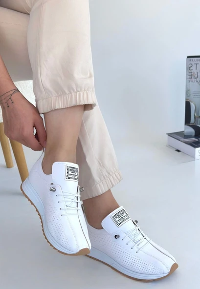 Fiert Beyaz Cilt Bağcıklı Spor Ayakkabı - Resim 2