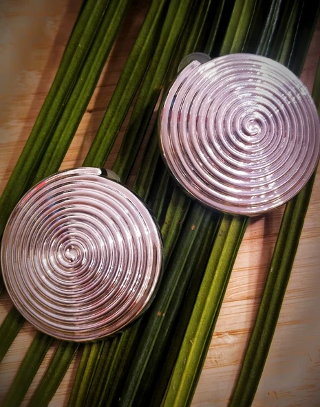 Monalisa Home Lüks  Figürlü  Gümüş Renk  Küpe ürün görseli 1