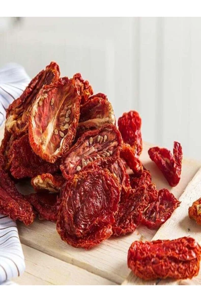 Yöresel Gaziantep Güneşte Kurutulmuş Yöresel Yeni Mahsul Doğal Domates Kurusu 500 gr