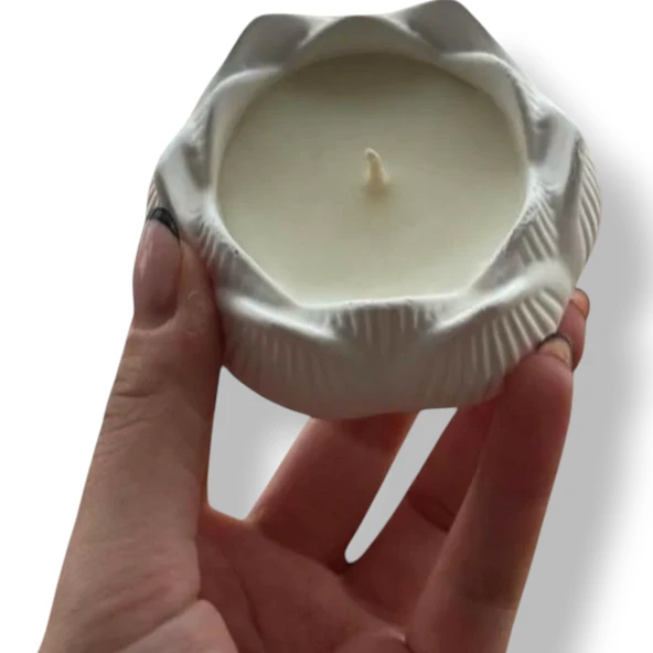 Portakal çiçeği kokulu Lotus Mum ürün görseli 1