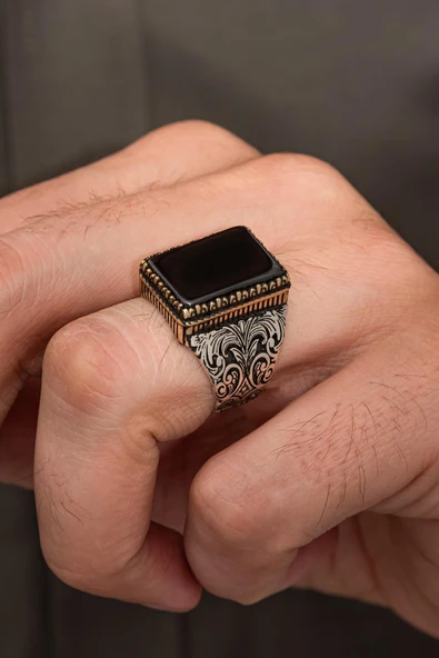 Siyah Oniks Taşlı 925 Erkek Gümüş Yüzük ürün görseli