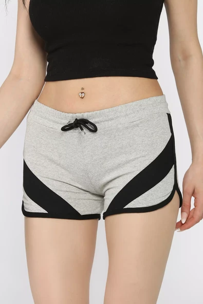 Gri Biyeli Kadın Baskılı Mini Şort - 2