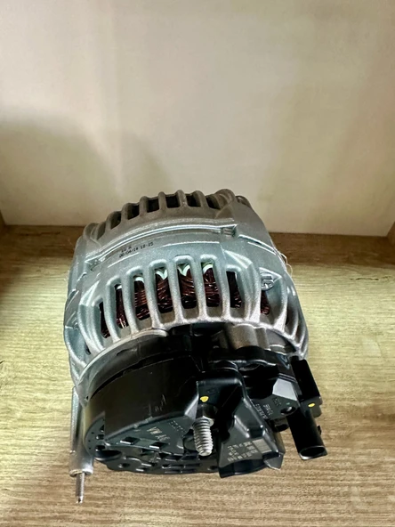 03L903023 ŞARJ DİNAMOSU 140 A 14V - 3