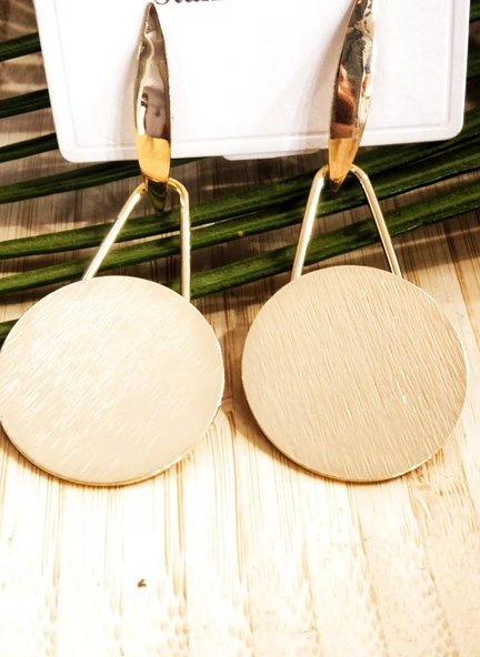 Monalisa Home Gold Lüks Figürlü Gösterişli Küpe ürün görseli 1