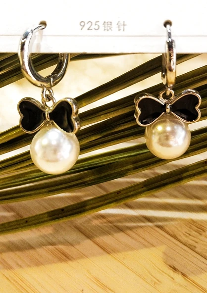 Monalisa Home  Lüks Figürlü Gösterişli Küpe ürün görseli 1