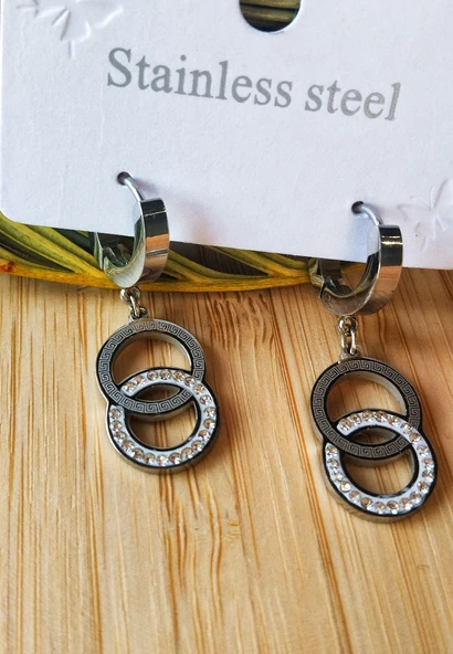 Monalisa Home  Lüks Figürlü Gösterişli Parıltılı Küpe ürün görseli