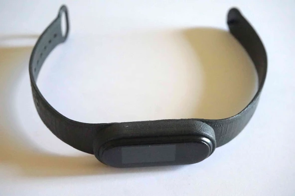 Byr Mi Band 3 & 4 Bilezik (Sadece Plastik Aparattır!!!) 3D - 3