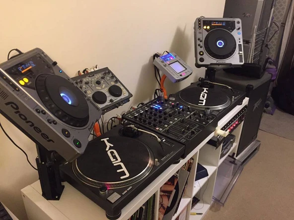 Byr IKEA Kallax için DJ Kaoss Pad/Denetleyici Montaj/Universal (Sadece Plastik Aparattır!!!) 3D - 1
