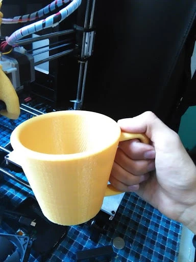 Byr Ergonomik kahve fincanı (Sadece Plastik Aparattır!!!) 3D - 2