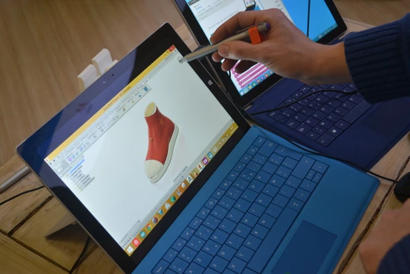 Byr Converse All Star ayakkabısı ve logosu (Sadece Plastik Aparattır!!!) 3D - Resim 3