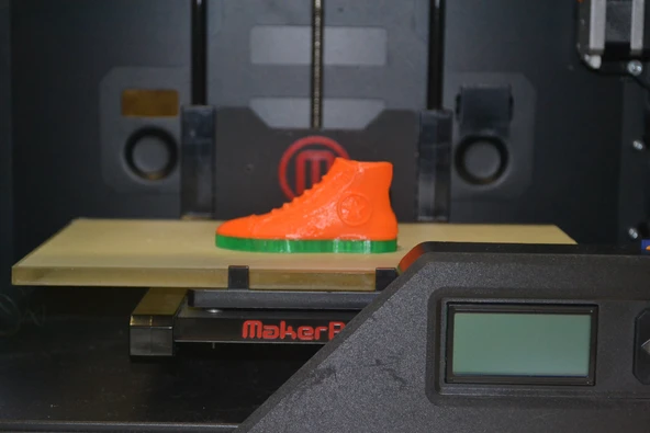 Byr Converse All Star ayakkabısı ve logosu (Sadece Plastik Aparattır!!!) 3D - Resim 5