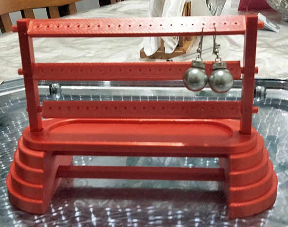 Byr Anneler Günü veya Günlük Kullanım için Kulak Yüzük Tutucu. (Sadece Plastik Aparattır!!!) 3D ürün görseli