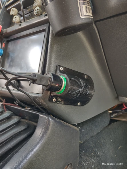 Byr 12v çıkış yer değiştirme (Sadece Plastik Aparattır!!!) 3D - Resim 3