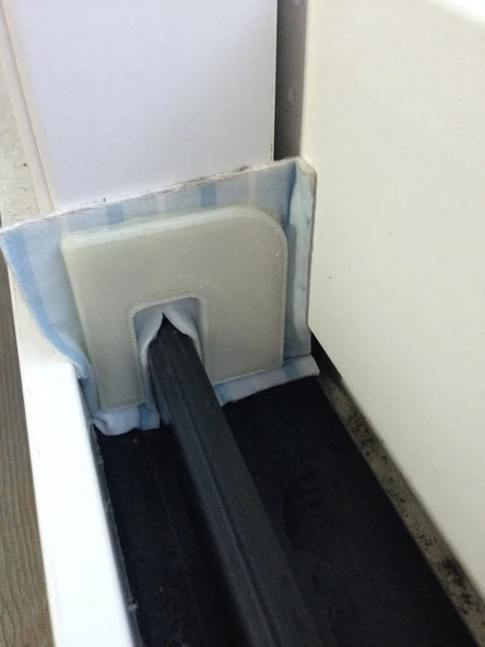 Byr LG En İyi Windows & Veranda Sash için Rüzgar Stopper (Sadece Plastik Aparattır!!!) 3D ürün görseli