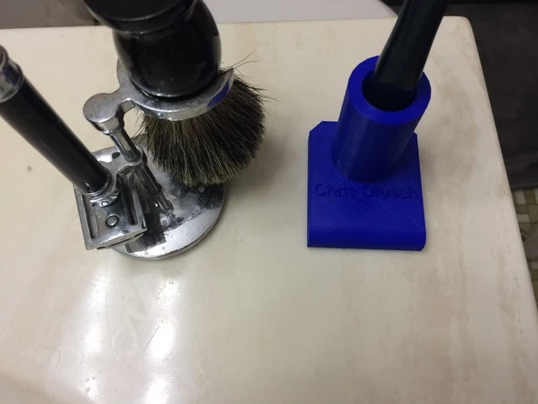 Byr Harry'nin Tıraş Standı (Sadece Plastik Aparattır!!!) 3D - 4