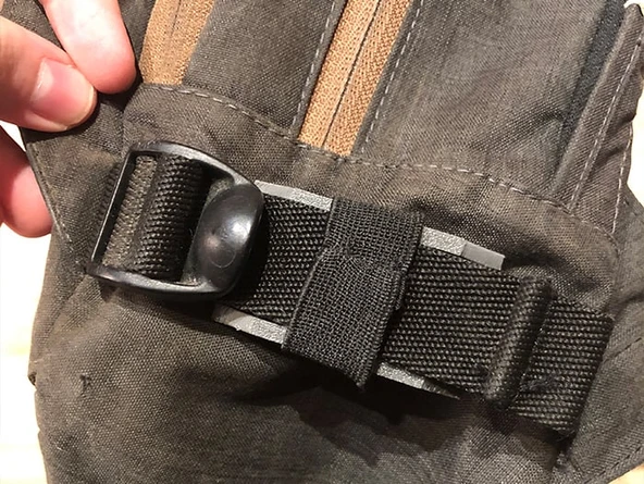 Byr Apple Airtag Molle ve Universal 25mm dokuma montajı (Sadece Plastik Aparattır!!!) 3D - 4