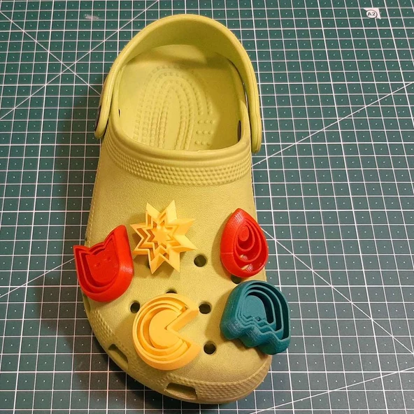 Byr Crocs, jibbitz, takılar, pimler için fidget oyuncaklar (Sadece Plastik Aparattır!!!) 3D