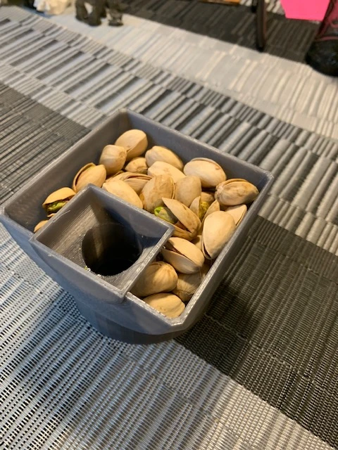 Byr Zeki atıştırmalık kase kutusu ++ Versiyon I ++ Fıstık Efsanesi Tohumu Kabuğu Çift Altlı (Sadece Plastik Aparattır!!!) 3D - 3