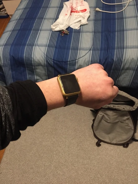 Byr Apple Watch 42 Bilezik ile Tamamlandı - Kendinizi Oluşturun ve "En Güzel Apple Watch" yarışmasını kazanın (Sadece Plastik Aparattır!!!) 3D - Resim 2