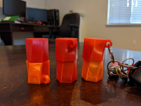 Byr Yine başka bir anahtarlık maske sahibi (destek yok!) (Sadece Plastik Aparattır!!!) 3D - Resim 4