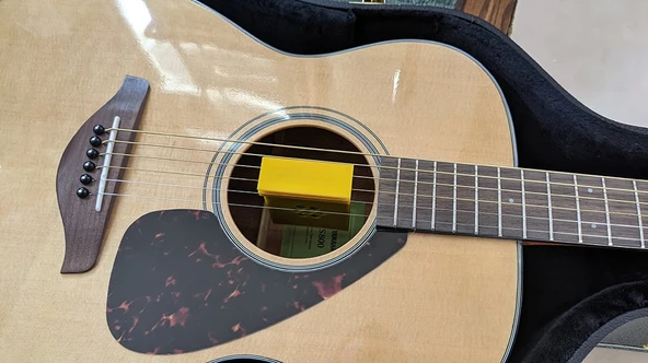 Byr Gitar, bas ve ukulele için nemlendirici (Sadece Plastik Aparattır!!!) 3D - 3