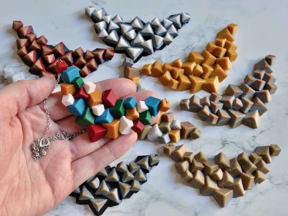 Byr Çok renkli küp kolye (Sadece Plastik Aparattır!!!) 3D - Resim 3