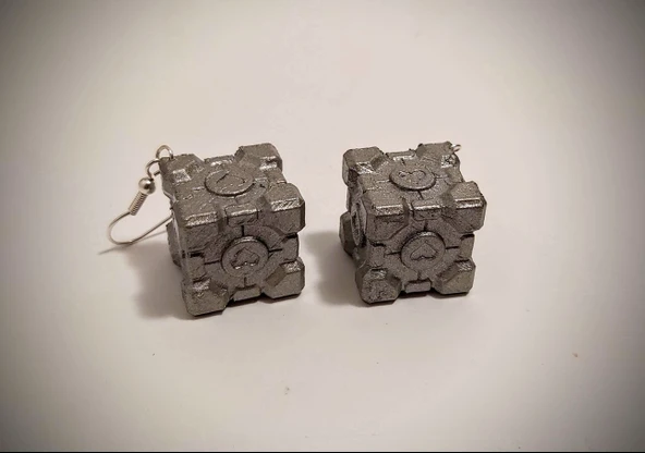 Byr Portal Refakatçisi Küp Küpe/Anahtarlık (Sadece Plastik Aparattır!!!) 3D - 2