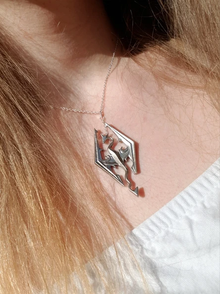 Byr Skyrim Logo Kolye (Sadece Plastik Aparattır!!!) 3D ürün görseli 1