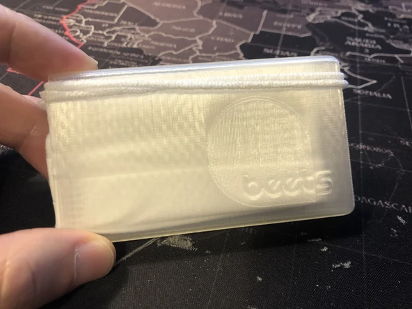 Byr Salgın Temeller: Cerrahi Maske İçin Şık Dava (Sadece Plastik Aparattır!!!) 3D ürün görseli