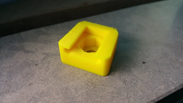 Byr Sıcak Ayakkabı Tripod Adaptörü (Sadece Plastik Aparattır!!!) 3D - 4