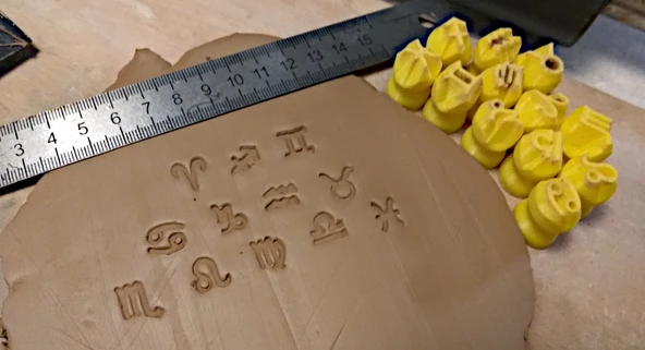Byr Çanak çömlek pulları seti - zodyak işaretleri (Sadece Plastik Aparattır!!!) 3D - 2