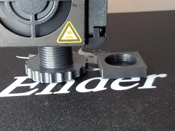 Byr USB Kablo Tablo Kelepçesi (Sadece Plastik Aparattır!!!) 3D - 3