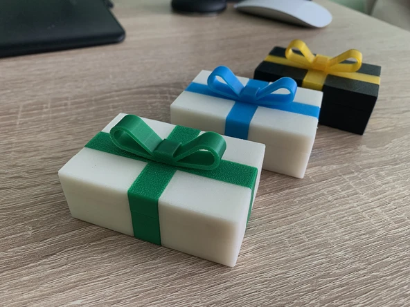 Byr HEDİYE KUTUSU 72 x 42 x 27 (40) (Sadece Plastik Aparattır!!!) 3D - 2