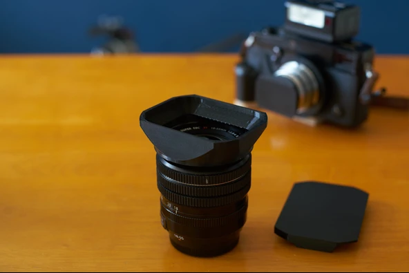 Byr Fujifilm Square Hood, (Remix) Fujinon XF 18-55mm F.2.8-4 R LM OIS (Sadece Plastik Aparattır!!!) 3D - 3