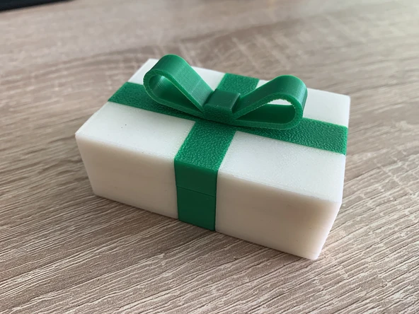 Byr HEDİYE KUTUSU 72 x 42 x 27 (40) (Sadece Plastik Aparattır!!!) 3D - 4