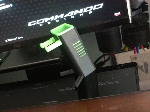 Byr Diş fırçası ve jilet tutucu (Sadece Plastik Aparattır!!!) 3D