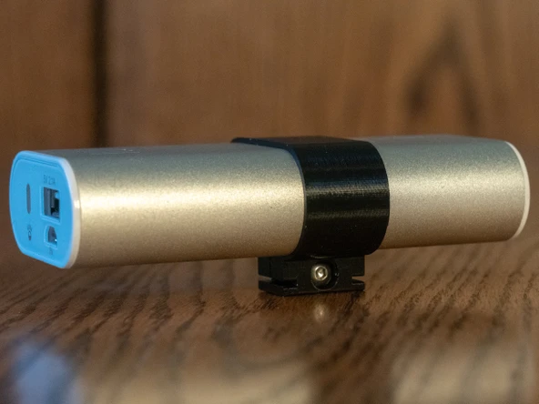 Byr Kamera Sıcak Ayakkabı USB Pil Tutucu (Sadece Plastik Aparattır!!!) 3D - 4