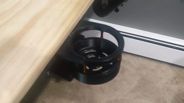 Byr Masa sürgülü bardak tutucunun altında (Sadece Plastik Aparattır!!!) 3D - 2