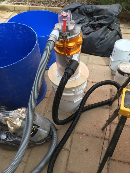 Byr Dyson siklon bazlı toz emici - basit yapı (Sadece Plastik Aparattır!!!) 3D ürün görseli