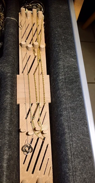 Byr Takı Kolye Organizatörü (Sadece Plastik Aparattır!!!) 3D ürün görseli