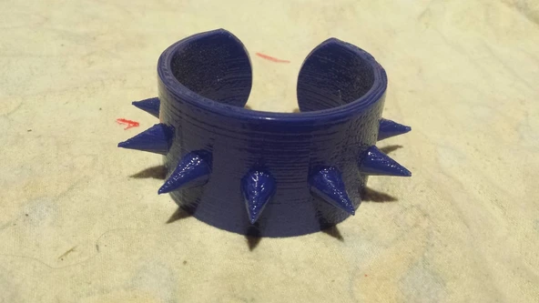 Byr Harley Quinn Çivili Bilezik ve Puddin (Sadece Plastik Aparattır!!!) 3D ürün görseli