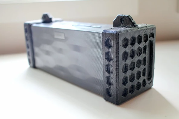 Byr Büyük Jambox Taşıyıcı Sonu (Sadece Plastik Aparattır!!!) 3D ürün görseli