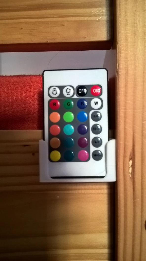 Byr RGB LED şerit uzaktan tutucu (Sadece Plastik Aparattır!!!) 3D - Resim 2