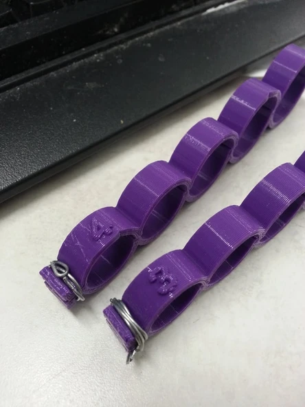 Byr Garip ve hatta yüzük azıcılar (Sadece Plastik Aparattır!!!) 3D ürün görseli