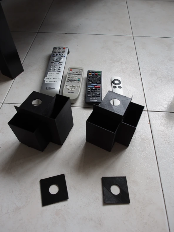 Byr IKEA Eksik Tablo Uzaktan Kumanda Sahibi (Sadece Plastik Aparattır!!!) 3D - 3