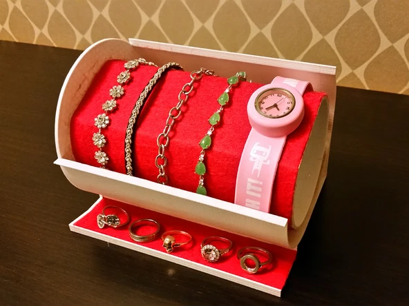 Byr İzle/Bilezik Stand (Sadece Plastik Aparattır!!!) 3D - 1