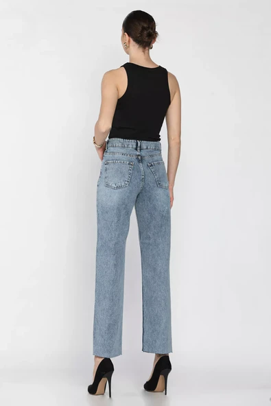 Buzmavisi Kadın Kesik Paça Mom Jean Kot Pantolon - 4