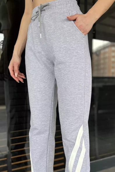 Gri Bel Ve Paça Lastikli Şerit Detaylı Kadın Eşofman Altı - 3